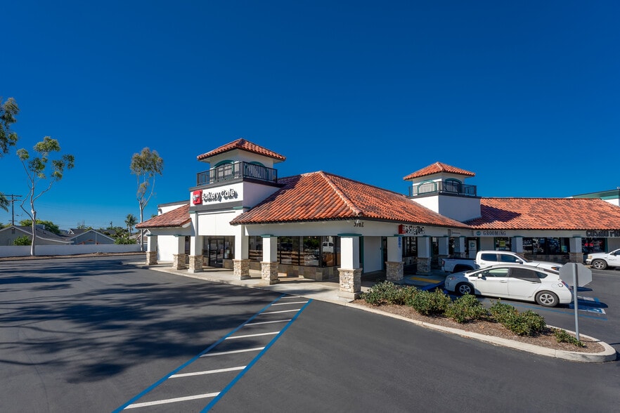 More Photos Of 3720-3780 Mission Ave, Oceanside Unknown For Lease