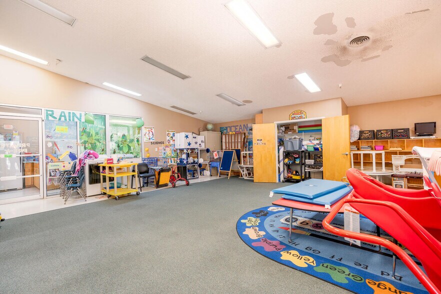 More Photos Of 2081 Mesa Valley Way, Austell Specialty For Sale