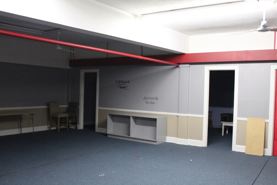 More Photos Of 1519 Circle Park Blvd, Fort Worth Religious Facility For Sale