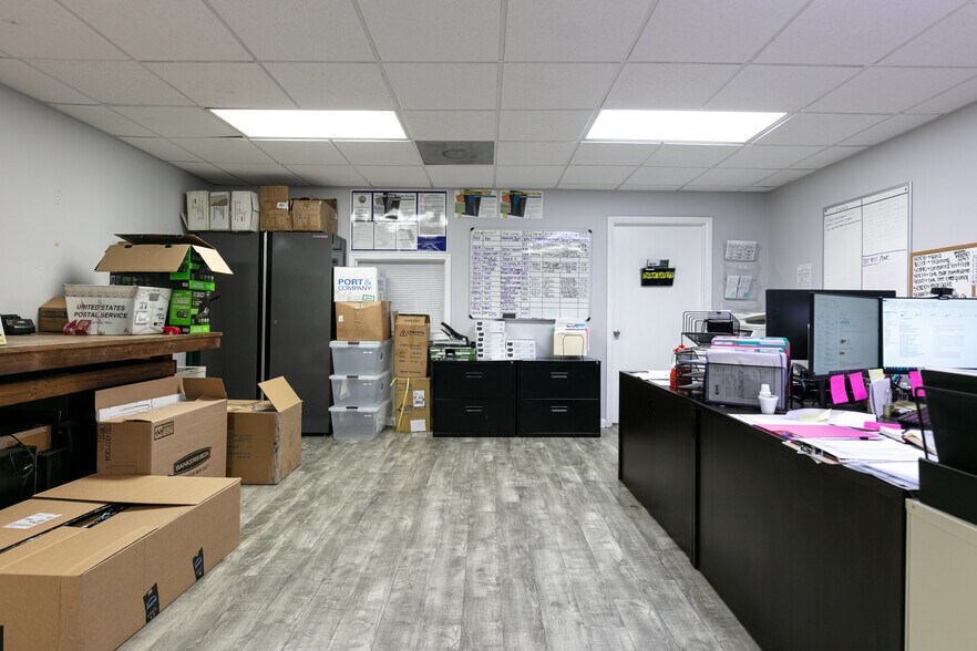 More Photos Of 9700 NW 79th Ave, Miami Office For Lease
