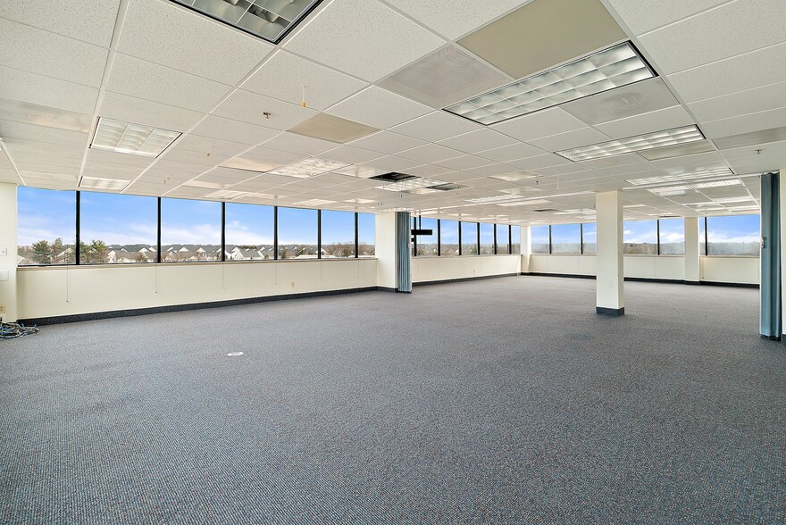 More Photos Of 4221 Walney Rd, Chantilly Office For Lease
