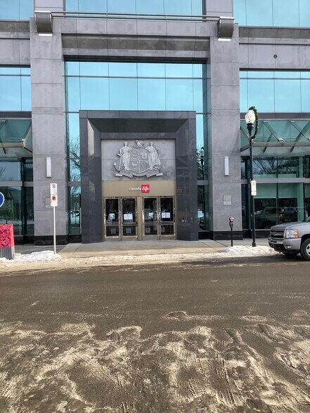 More Photos Of 1901 Scarth St, Regina Office For Lease