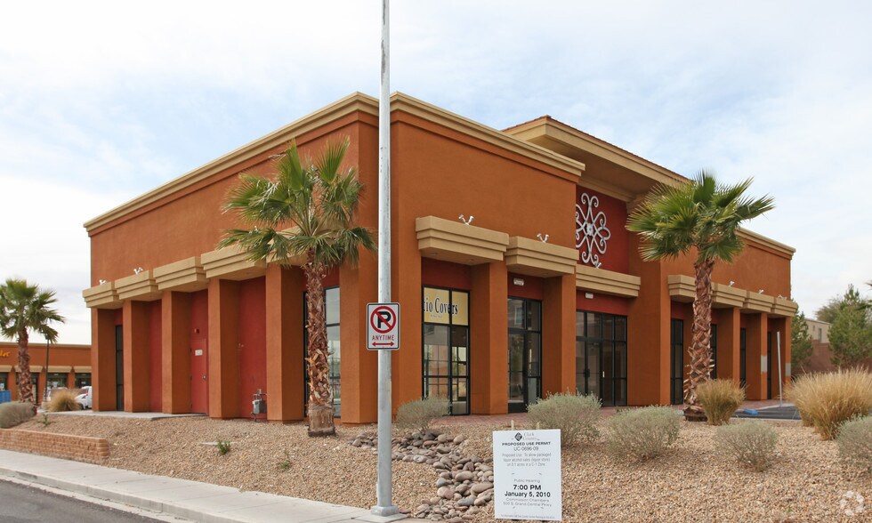 More Photos Of 4255 S Durango Dr, Las Vegas Freestanding For Lease