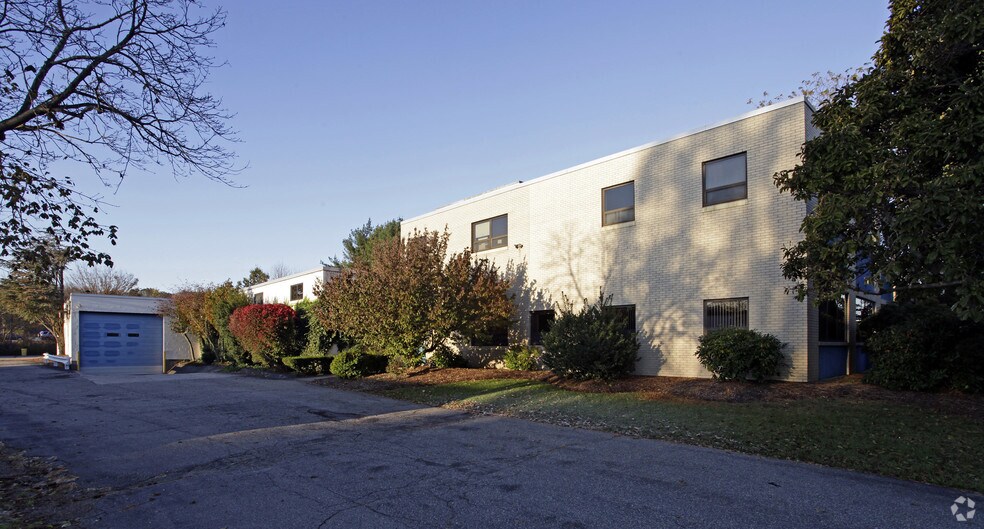 More Photos Of 901 Waterman Ave, East Providence Manufacturing For Sale
