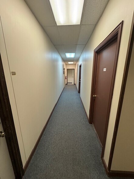 More Photos Of 1747 Citadel Plz, San Antonio Office For Sale