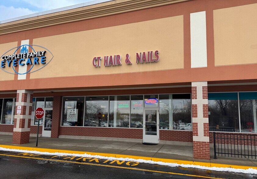 More Photos Of 232-238 Tolland Tpke, Manchester Unknown For Lease