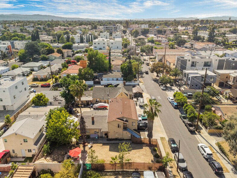 More Photos Of 11234 Hatteras St, North Hollywood Apartments For Sale