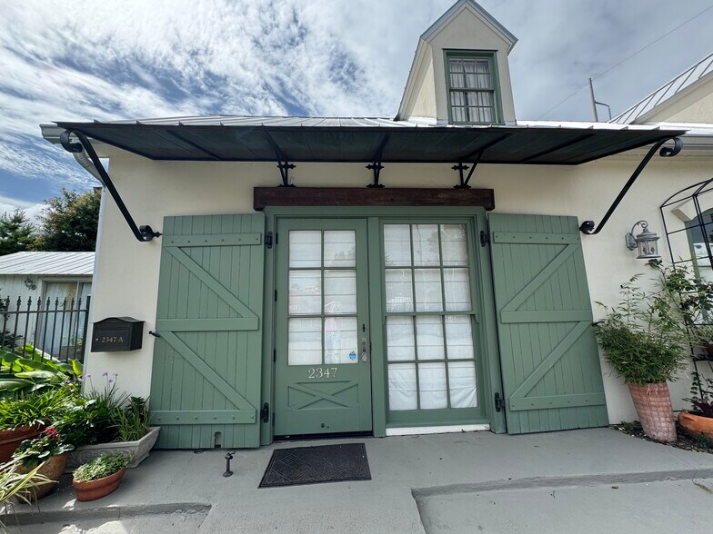 More Photos Of 2347 Christian St, Baton Rouge Office Residential For Lease