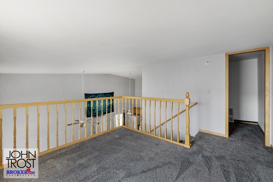 More Photos Of 781 Foster Rd, Casper Industrial For Lease