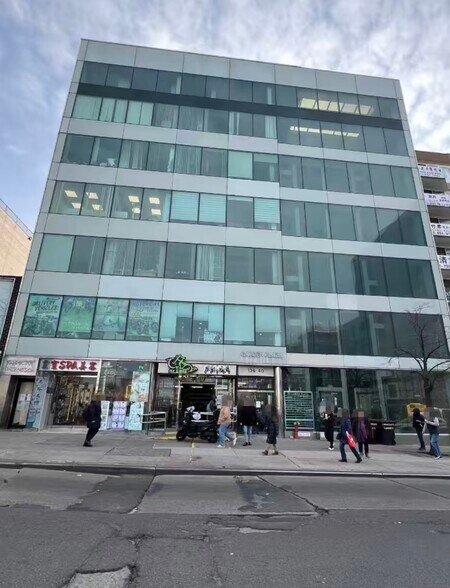 Primary Photo Of 136-40 39th Ave, Flushing Office For Lease