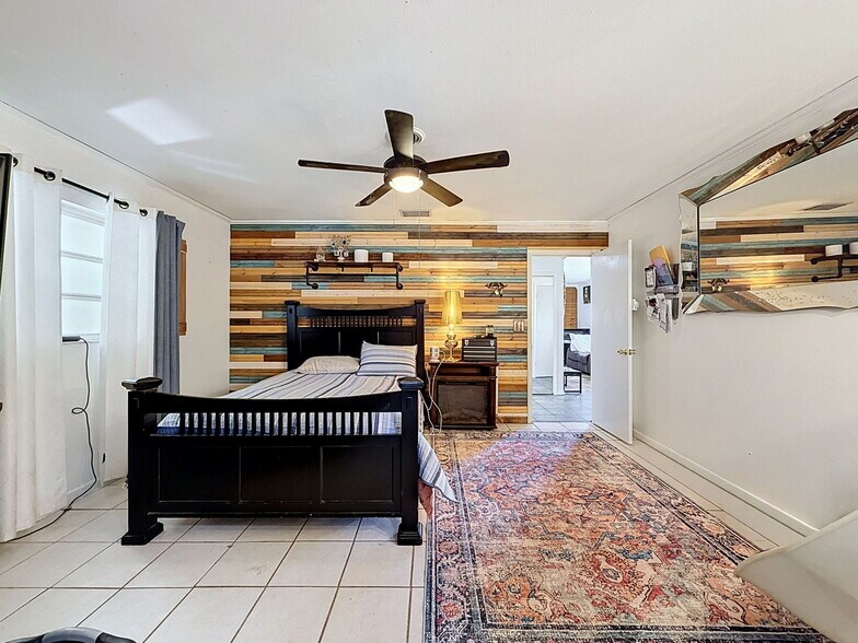 More Photos Of 7813 Leo Kidd Ave, Port Richey Flex For Sale