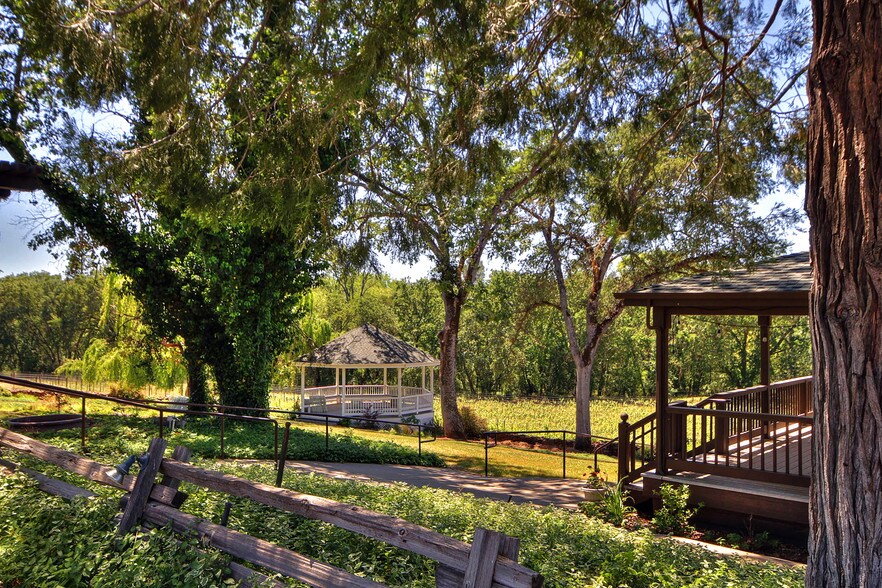 More Photos Of 3040 Ponderosa Rd, Shingle Springs Specialty For Sale