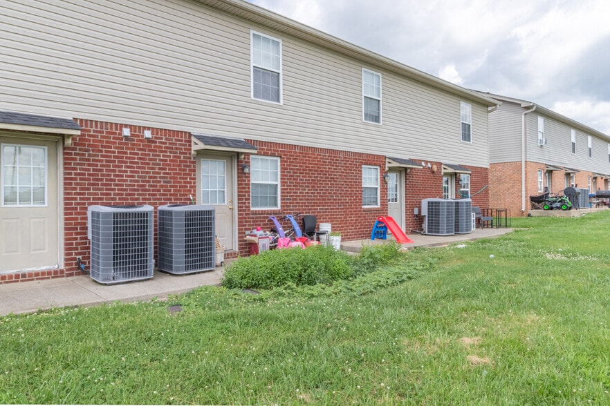 More Photos Of 104-114 Highway 259, Portland Apartments For Sale