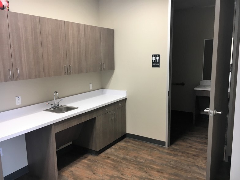 More Photos Of 18015 FM 1488 Rd, Magnolia Self Storage For Lease