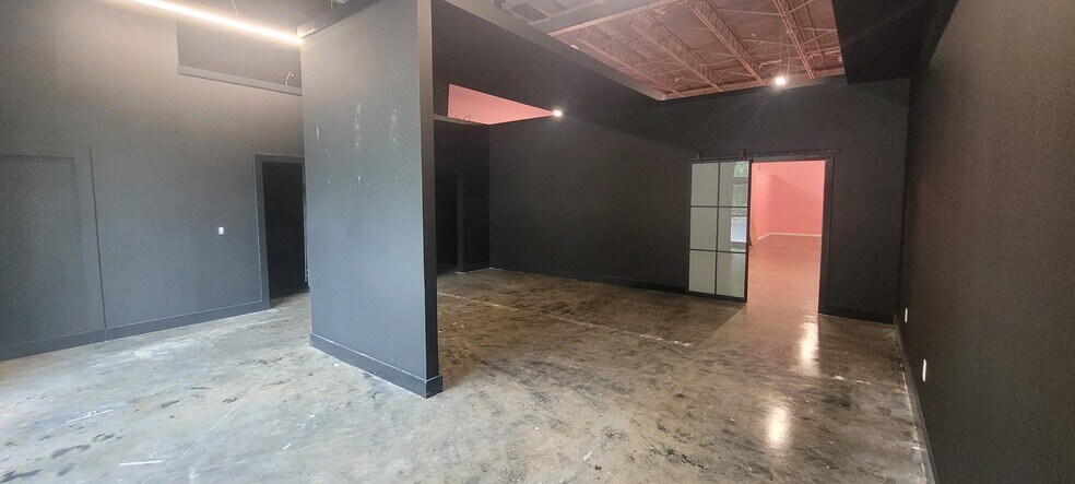 More Photos Of 800 Lambert Dr NE, Atlanta Loft Creative Space For Lease