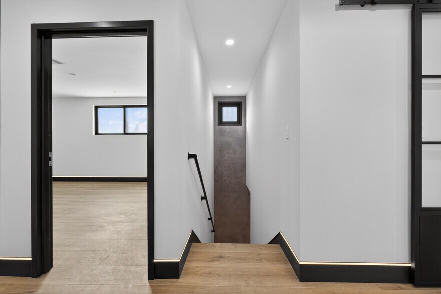 More Photos Of 703 S Main St, Burbank Food Processing For Sale
