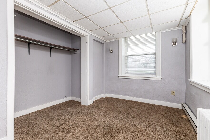 More Photos Of 2535 Central Ave, Dubuque Apartments For Sale