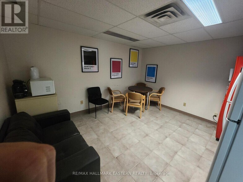 More Photos Of 708 Rye St, Peterborough Manufacturing For Lease