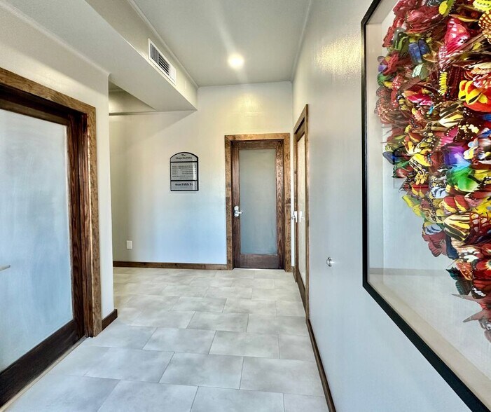 More Photos Of 600 5th St, Graham Office For Lease
