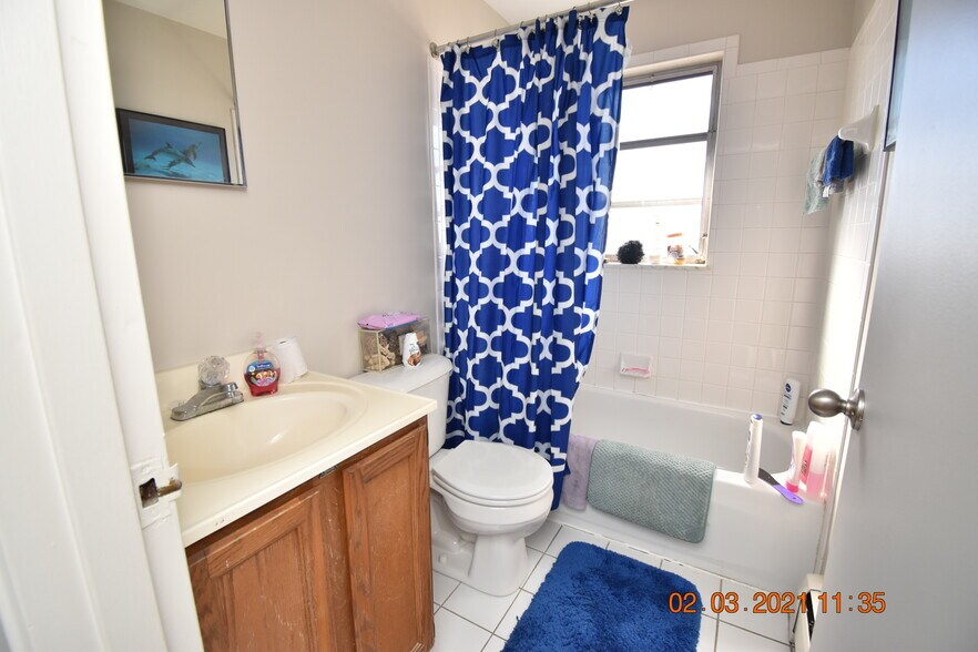 More Photos Of 7240 Longwood Ct, Cincinnati Apartments For Sale