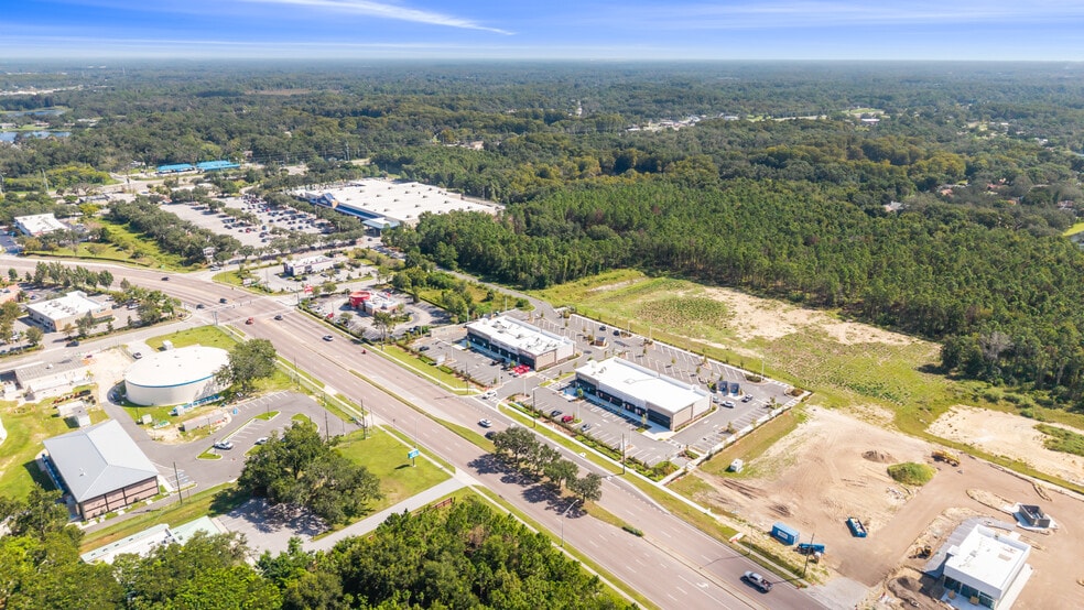 More Photos Of 8140 Little Rd, New Port Richey General Retail For Sale