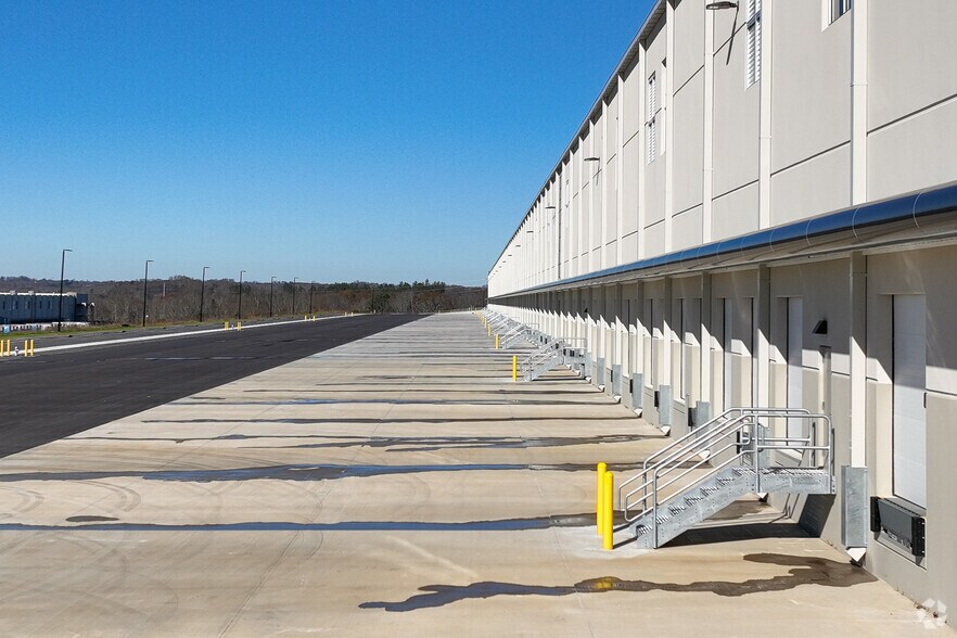 More Photos Of 421 Toy Wright Rd, Pendergrass Industrial For Sale