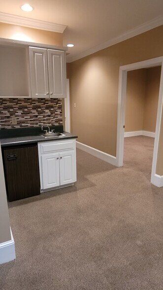 More Photos Of 5540 Mcneely Dr, Raleigh Office For Sale
