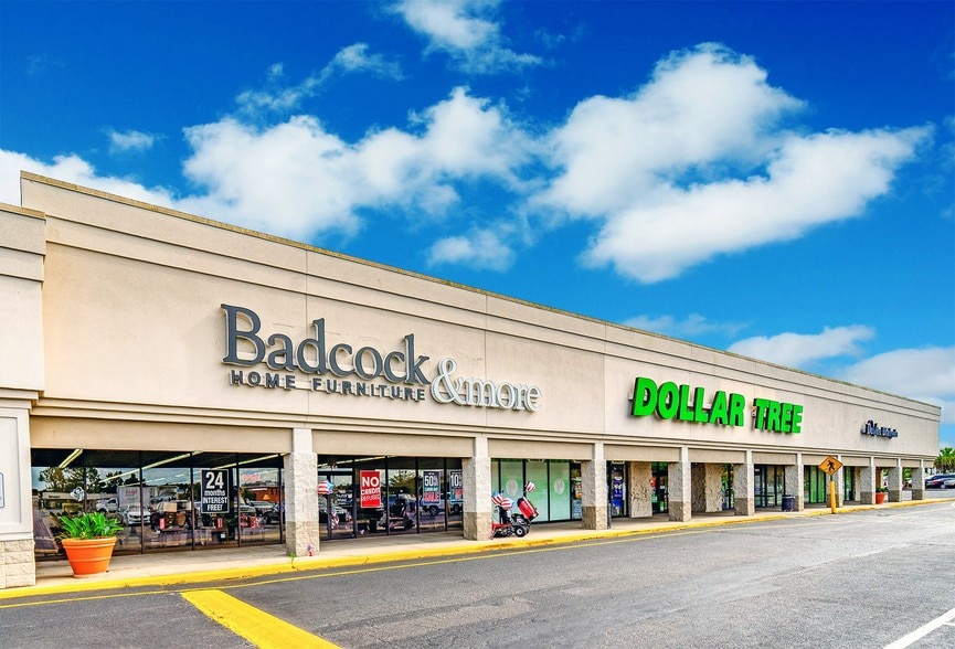 More Photos Of 5900 Rivers Ave, North Charleston Unknown For Lease