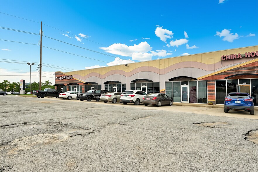 More Photos Of 140 S Midwest Blvd, Oklahoma City Unknown For Lease