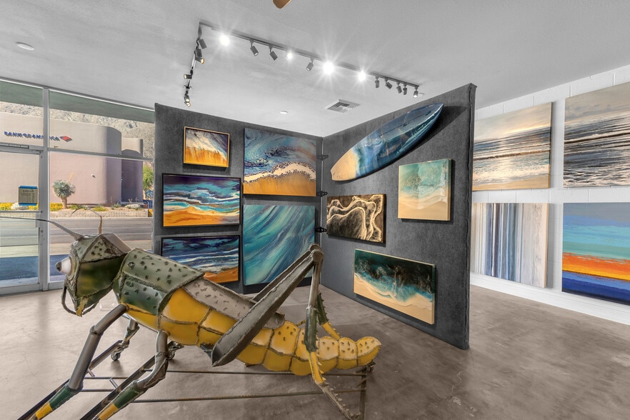 More Photos Of 560-562 S Indian Canyon Dr, Palm Springs Storefront Retail Residential For Lease