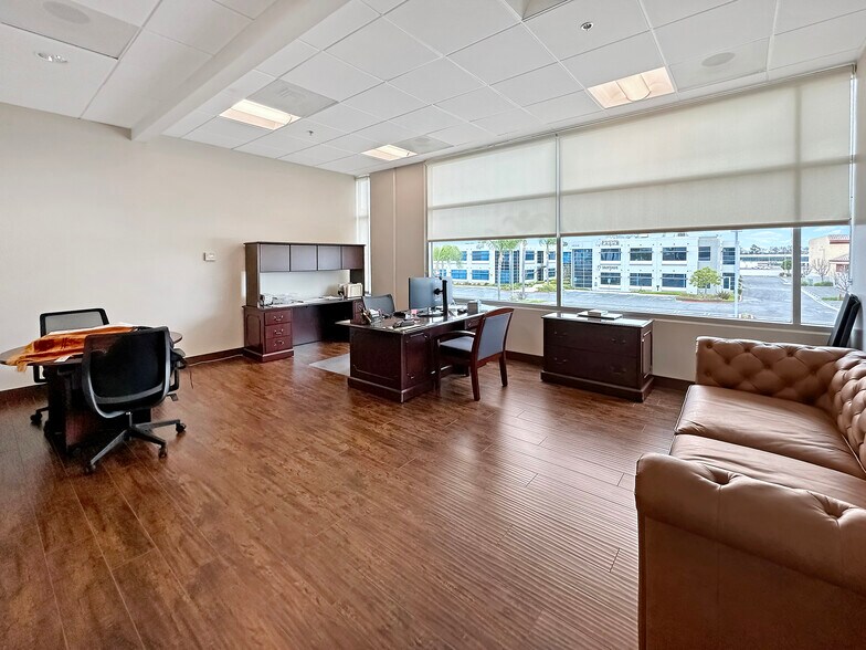 More Photos Of 19210 S Vermont Ave, Gardena Loft Creative Space For Sale