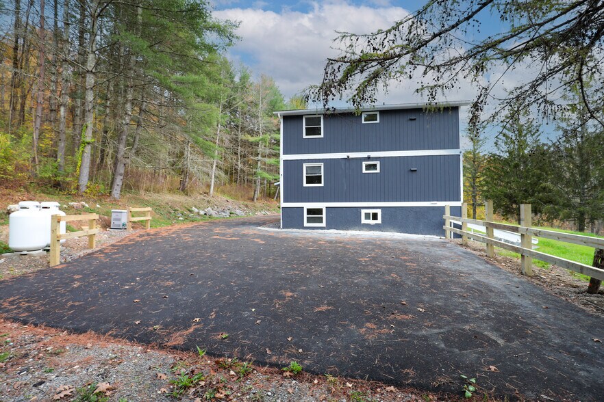 More Photos Of 3191 State Route 23, Hillsdale Apartments For Sale