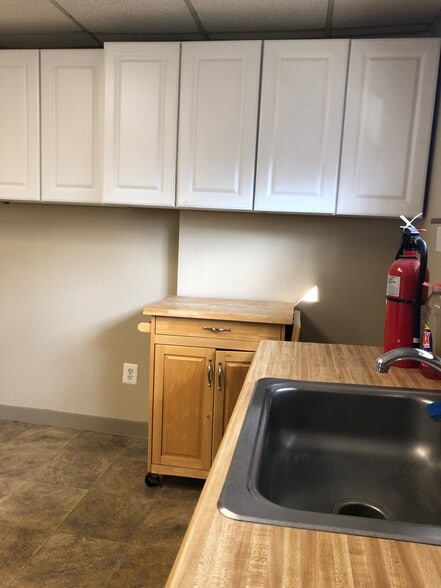 More Photos Of 3157 Mechanicsville Rd, Bensalem Medical For Sale