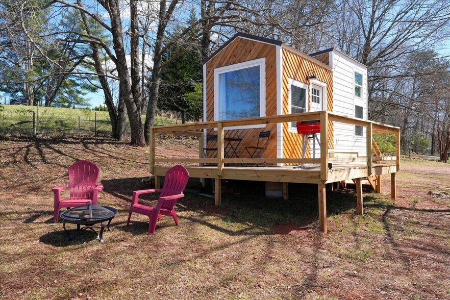 More Photos Of 10654 South Carolina 11, Campobello Lodge Meeting Hall For Sale