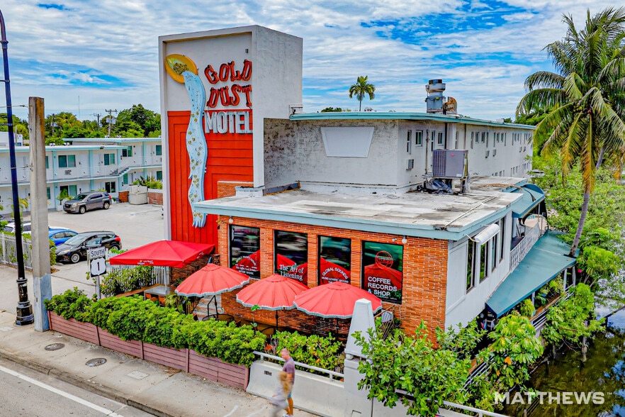 More Photos Of 7700 Biscayne Blvd, Miami Hotel For Sale