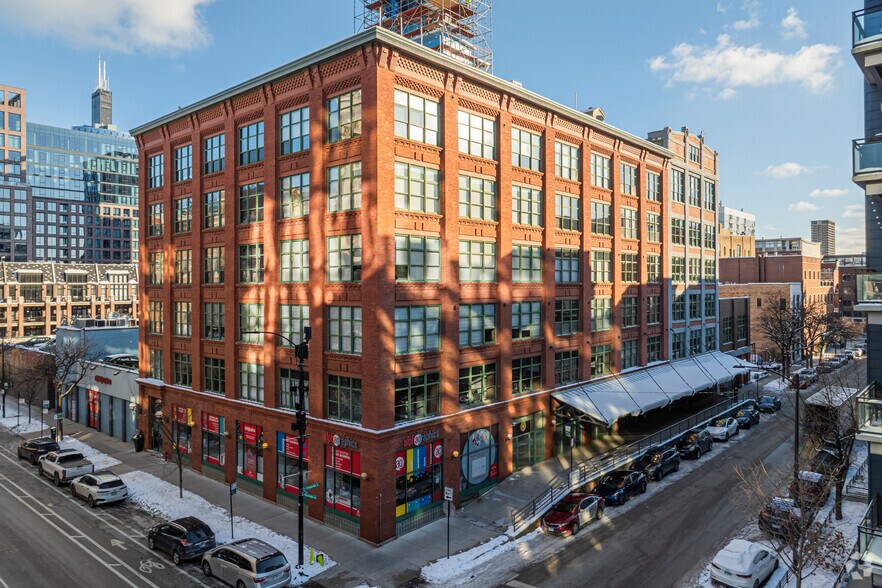 Primary Photo Of 1017 W Washington Blvd, Chicago Apartments For Sale