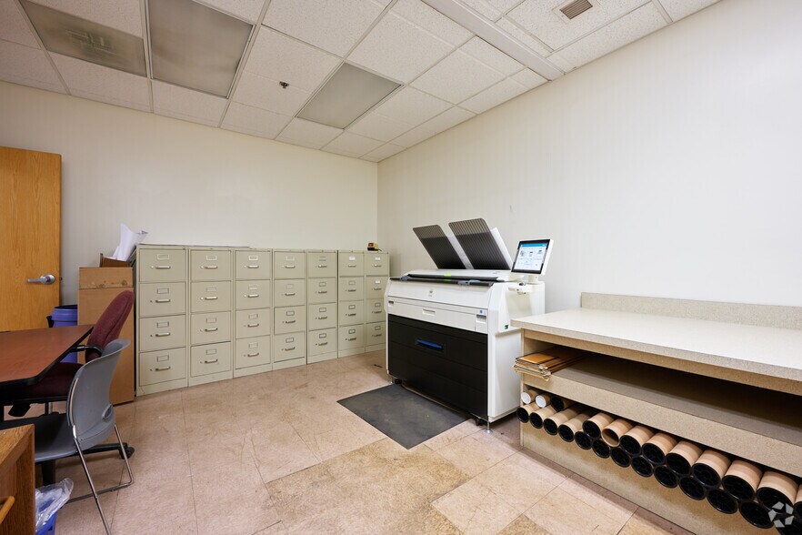 More Photos Of 4522 Wetzel Rd, Liverpool Manufacturing For Sale