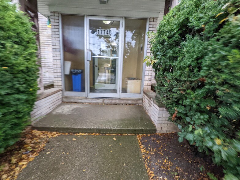 More Photos Of 17740 Lakeshore Blvd, Cleveland Apartments For Sale