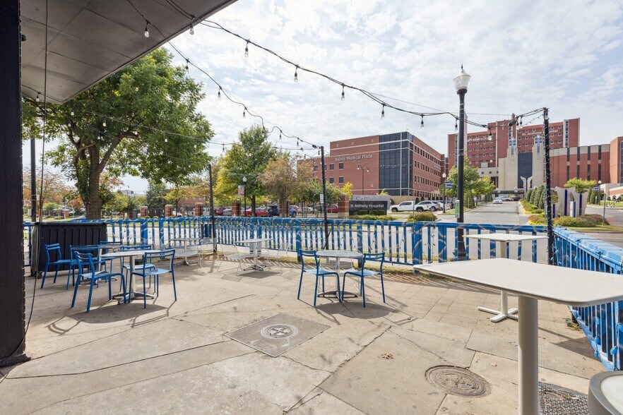 More Photos Of 1012 N Walker Ave, Oklahoma City Bar For Lease