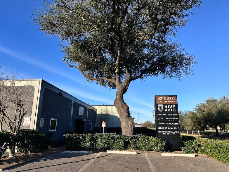 More Photos Of 6315-6331 Skyline Dr, Houston Distribution For Lease