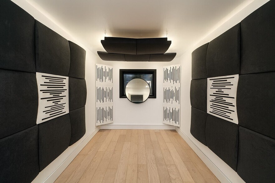 More Photos Of 7025 NW 7th Ave, Miami Research And Development For Lease