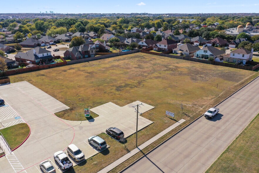 More Photos Of 5170 Western Center Blvd, Haltom City Land For Sale