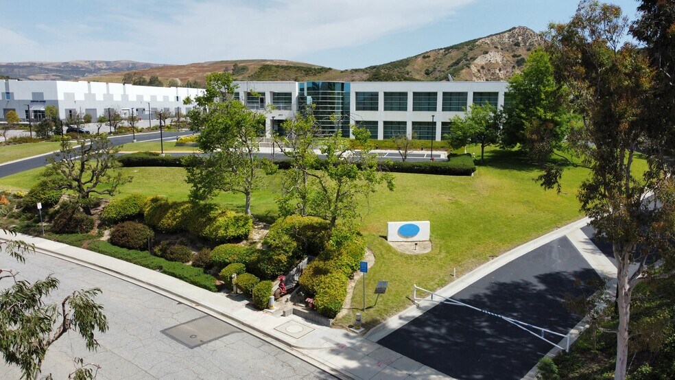 Primary Photo Of 2674 W Westhills Ct, Simi Valley Manufacturing For Lease