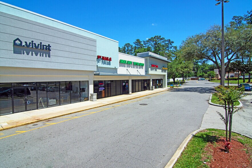 More Photos Of 8595 Beach Blvd, Jacksonville Unknown For Lease