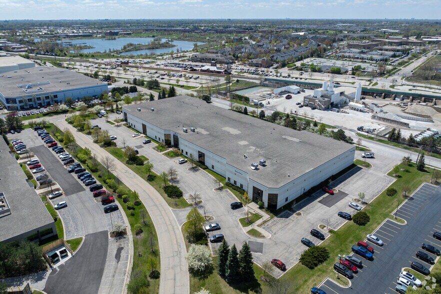More Photos Of 2230-2300 Ridge Dr, Glenview Warehouse For Lease