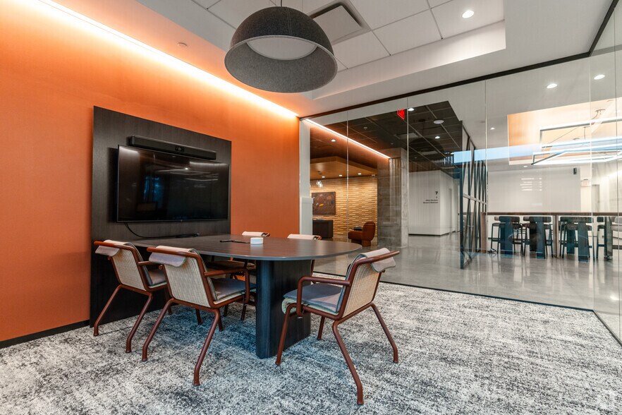 More Photos Of 541 Church At North Hills St, Raleigh Office For Lease