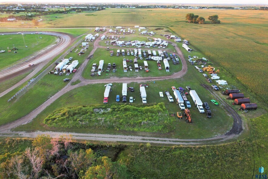 More Photos Of 1300 SE 3rd Ave, Miller Land For Sale