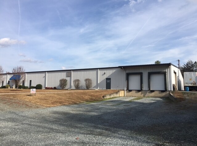 More Photos Of 13 N Robbins St, Thomasville Warehouse For Sale