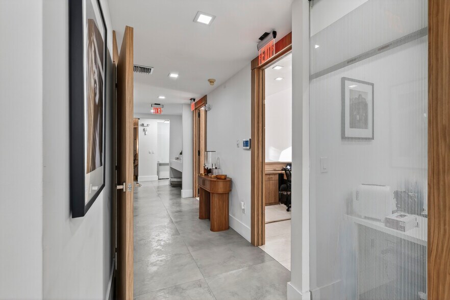 More Photos Of 9400 SW 77th Ave, Miami Office For Lease