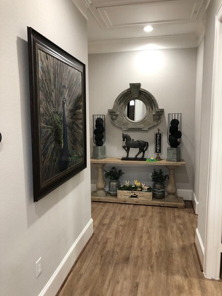 More Photos Of 12250 Queenston Blvd, Houston Office For Lease